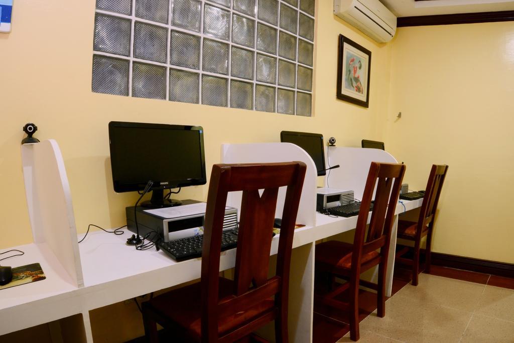 Jaimee'S Hotel, Resort And Restaurant Maasin  Ngoại thất bức ảnh