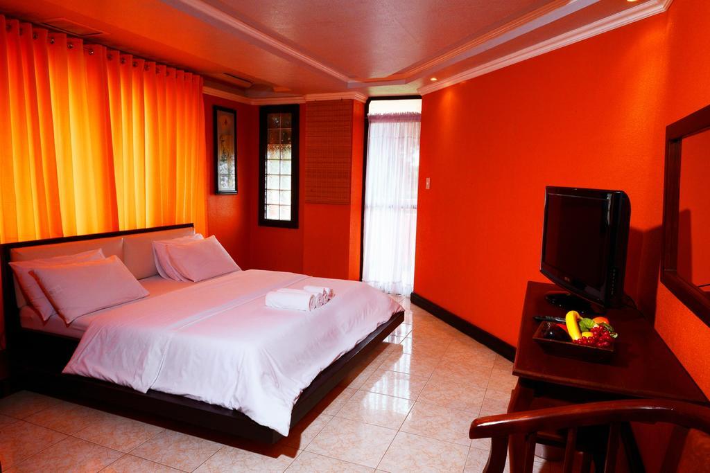 Jaimee'S Hotel, Resort And Restaurant Maasin  Phòng bức ảnh