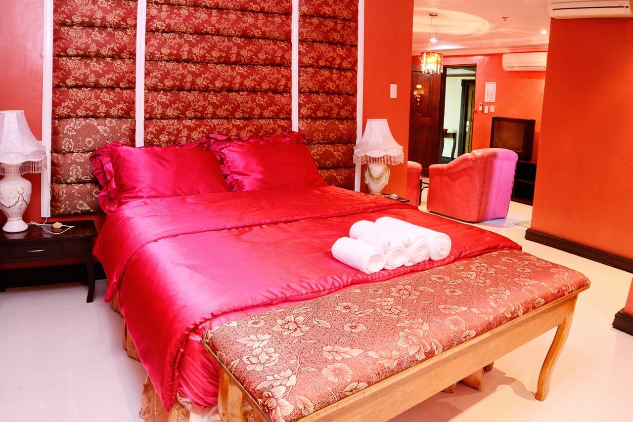 Jaimee'S Hotel, Resort And Restaurant Maasin  Phòng bức ảnh